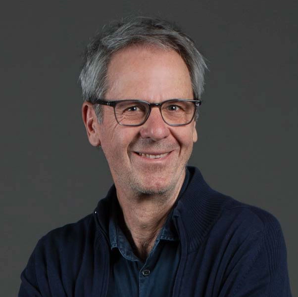 Portrait photo de Alain Rochat, psychologue spécialiste en psychothérapie FSP à Lausanne